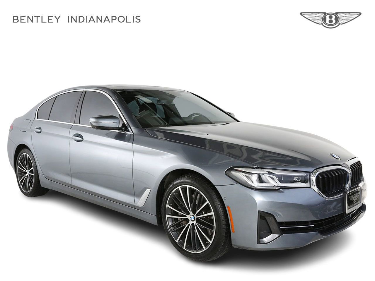 Used 2021 BMW 540i xDrive image 1