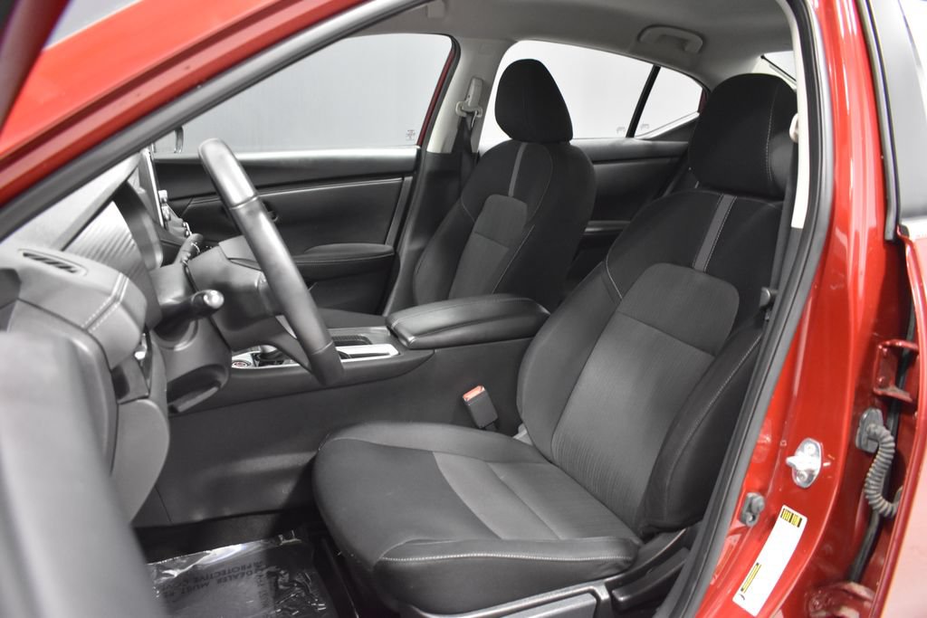 Certified 2023 Nissan Sentra SV w/ All-Weather Package FWD image 5
