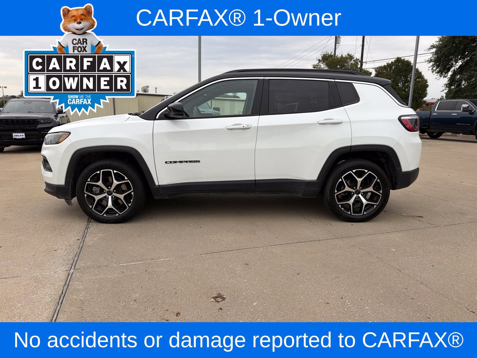 Used 2025 Jeep Compass Limited AWD/4WD image 2