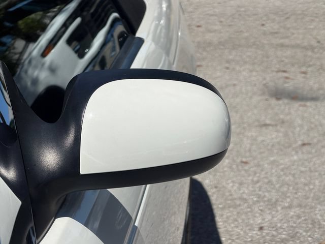 Used 2003 Ford Thunderbird RWD image 26