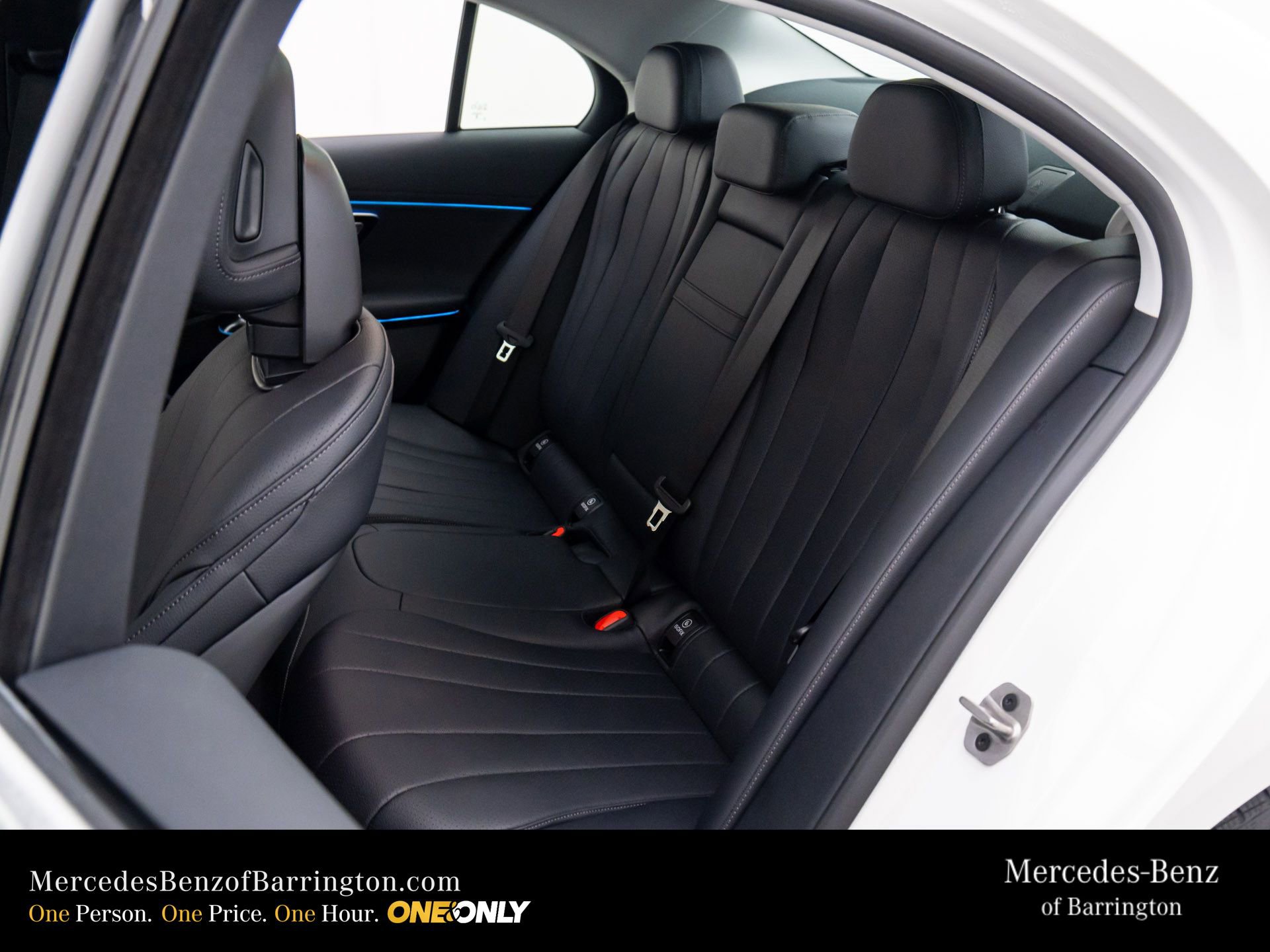 New 2026 Mercedes-Benz E 350 4MATIC Sedan image 20