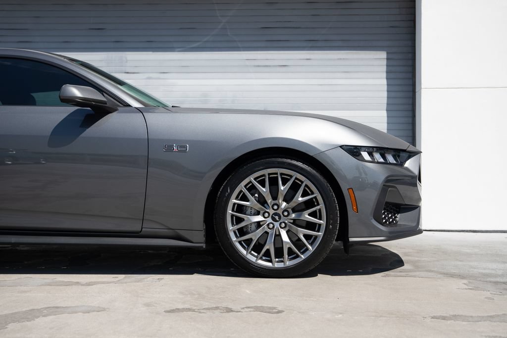 Used 2024 Ford Mustang GT Premium RWD image 5