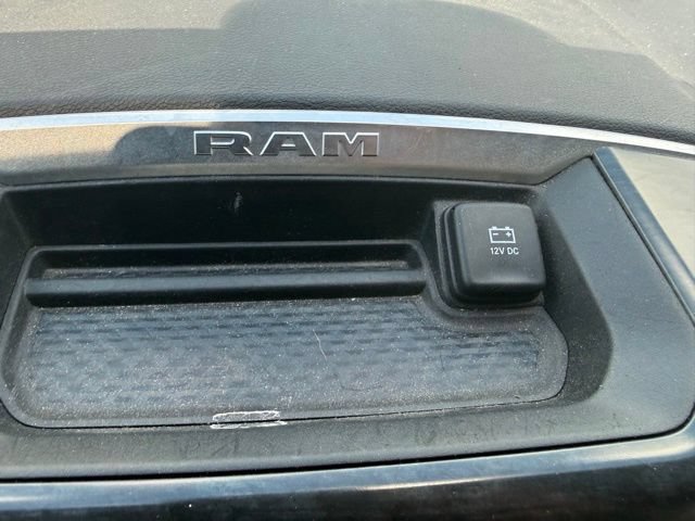 Used 2024 RAM 2500 Big Horn AWD/4WD image 16