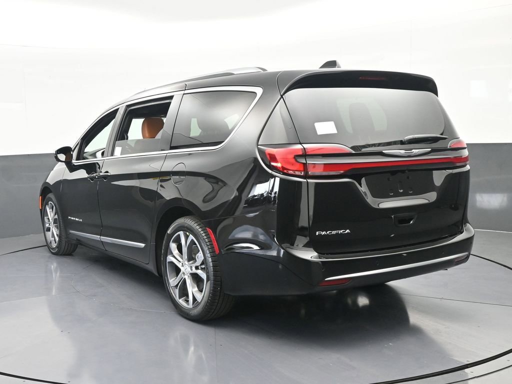New 2026 Chrysler Pacifica Pinnacle image 4