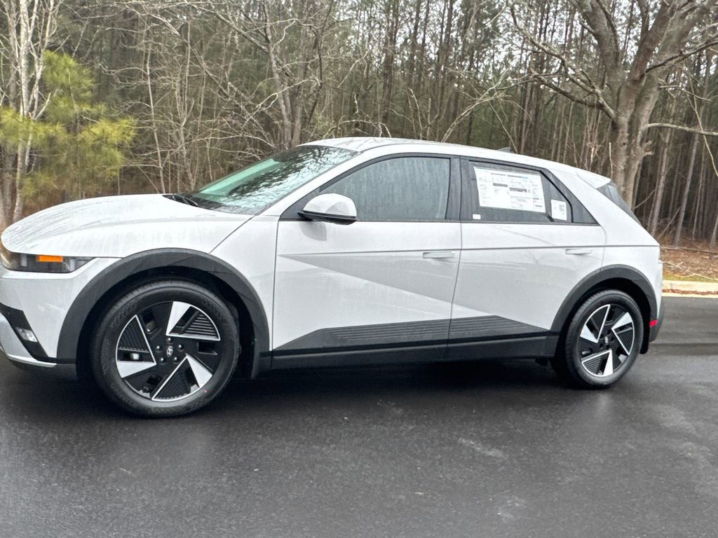 New 2026 Hyundai Ioniq 5 SEL image 2