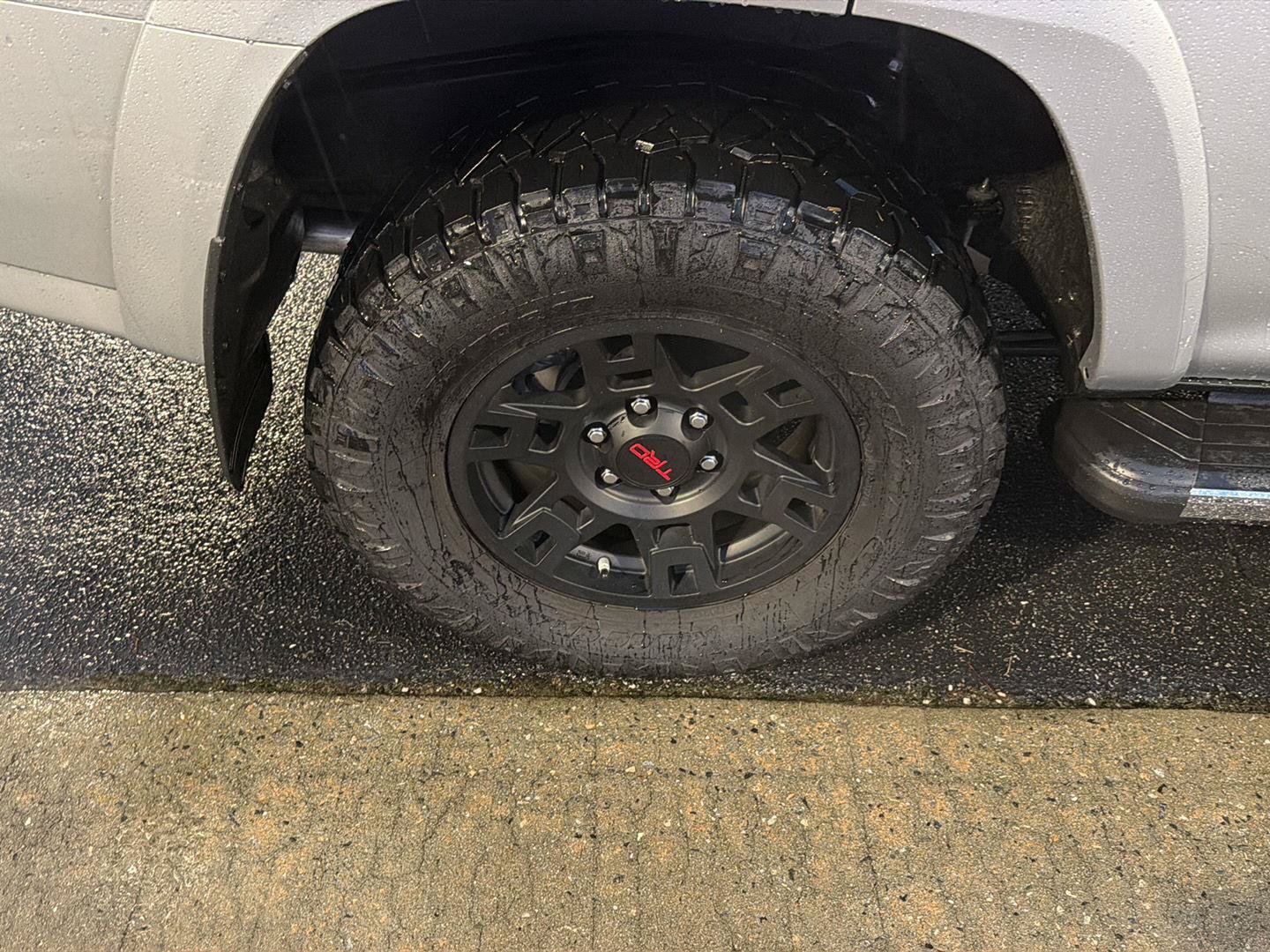 Certified 2023 Toyota 4Runner TRD Off-Road Premium w/ Moonroof Package AWD/4WD image 41
