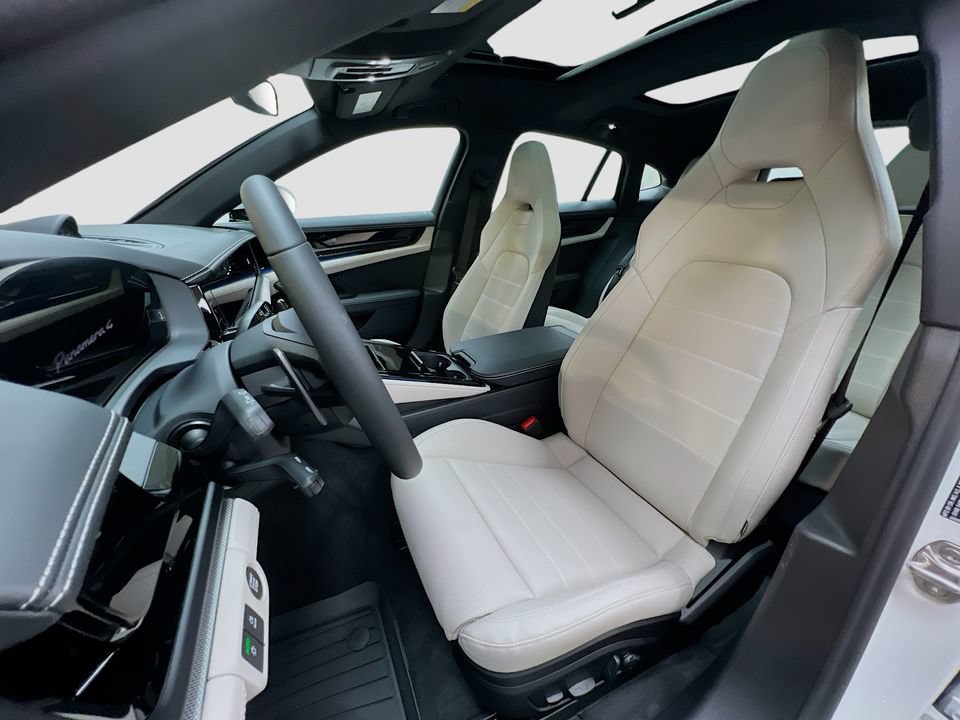 New 2026 Porsche Panamera 4 AWD/4WD image 5