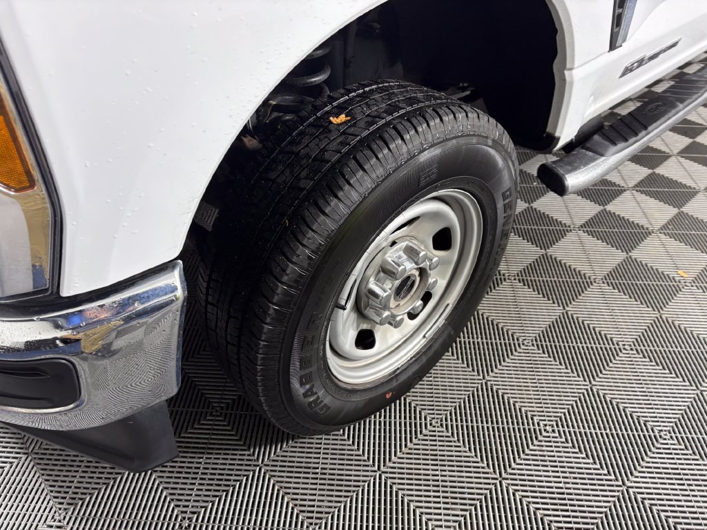 Used 2024 Ford F350 XL w/ 360-Degree Camera Package AWD/4WD image 10
