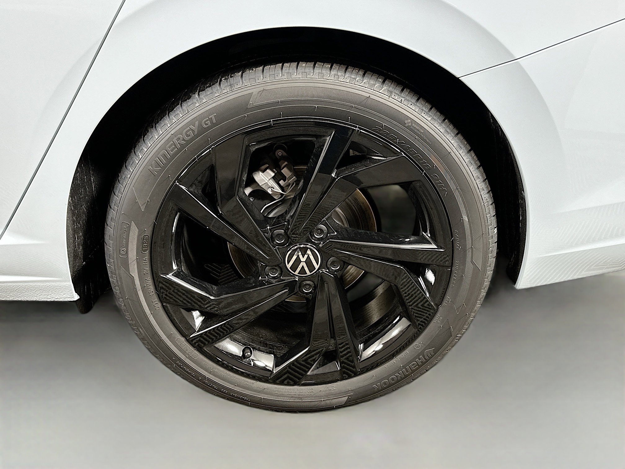 New 2026 Volkswagen Jetta SE image 29