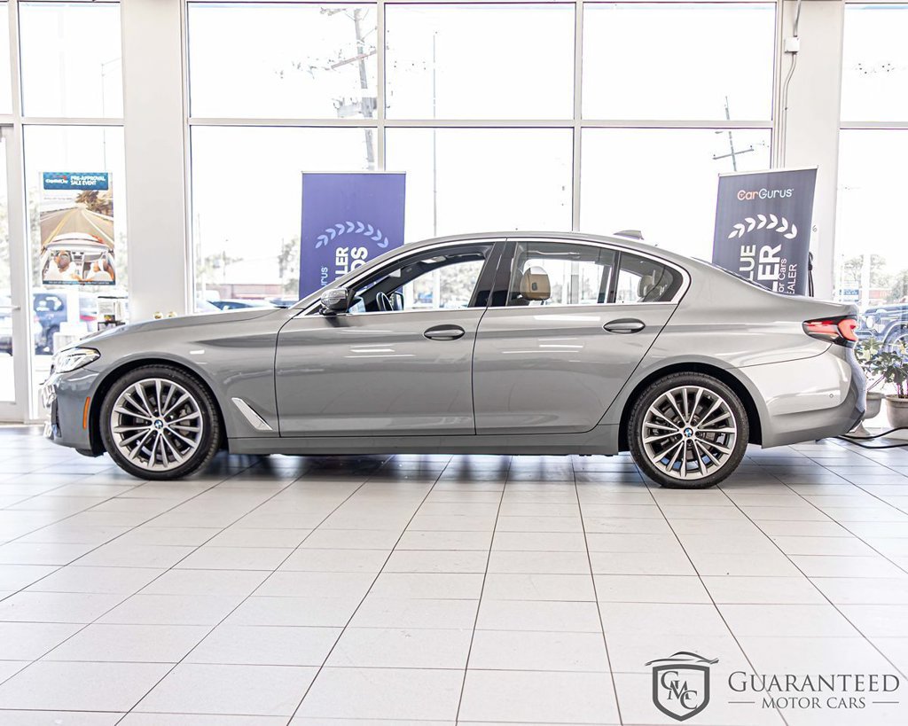 Used 2023 BMW 530i xDrive w/ Convenience Package AWD/4WD image 6