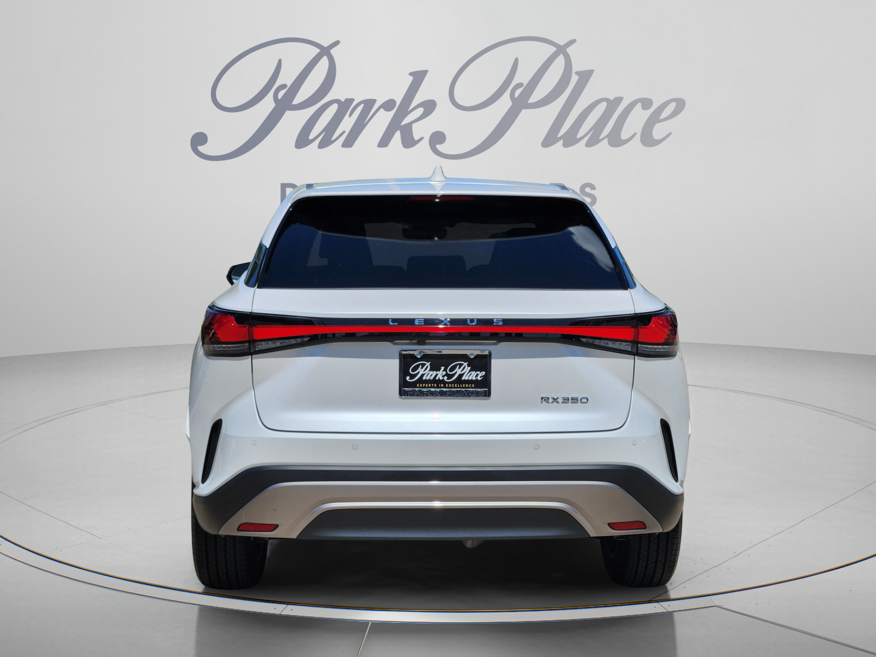 Used 2025 Lexus RX 350 FWD w/ Technology Package image 4