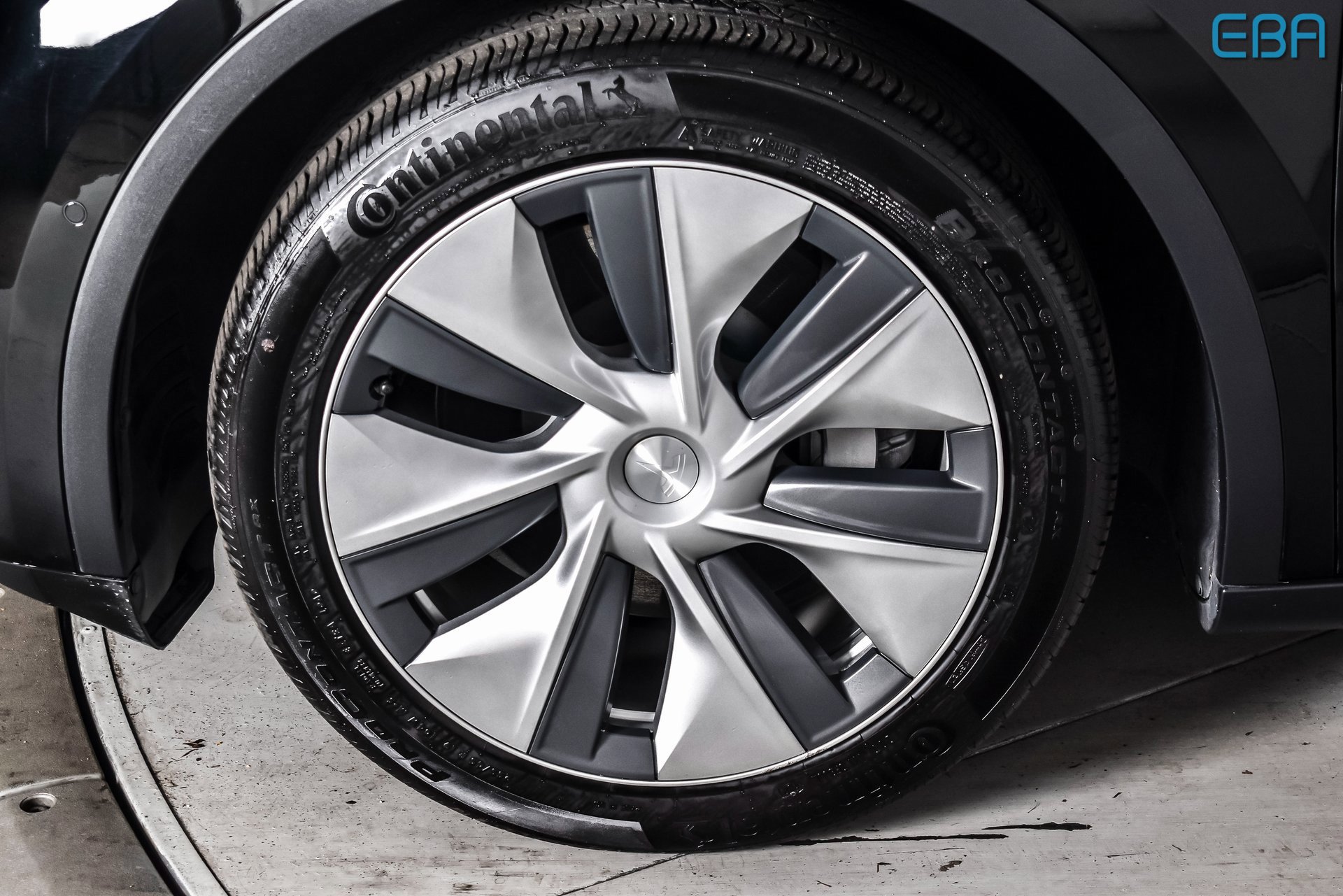 Used 2021 Tesla Model Y Long Range image 10