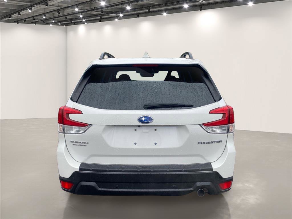 Used 2021 Subaru Forester Limited AWD/4WD image 6
