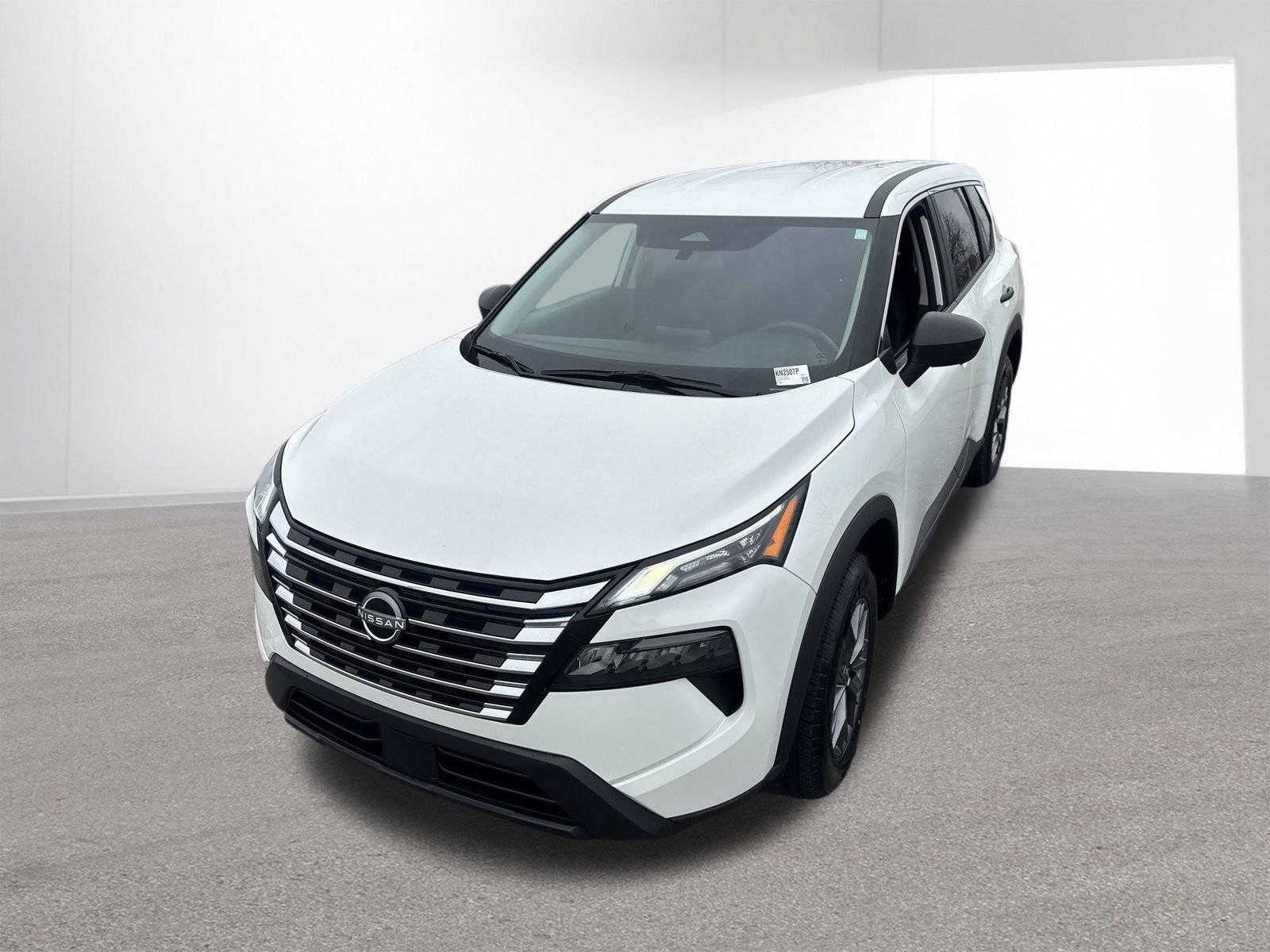 Used 2024 Nissan Rogue S image 34