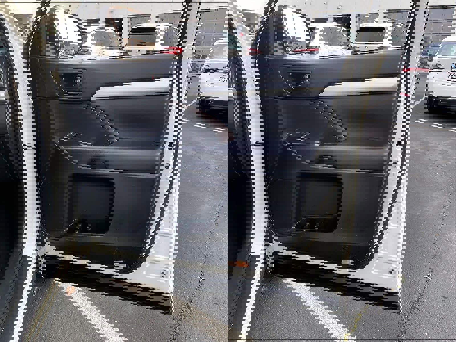 Used 2018 Toyota Highlander Plus image 27