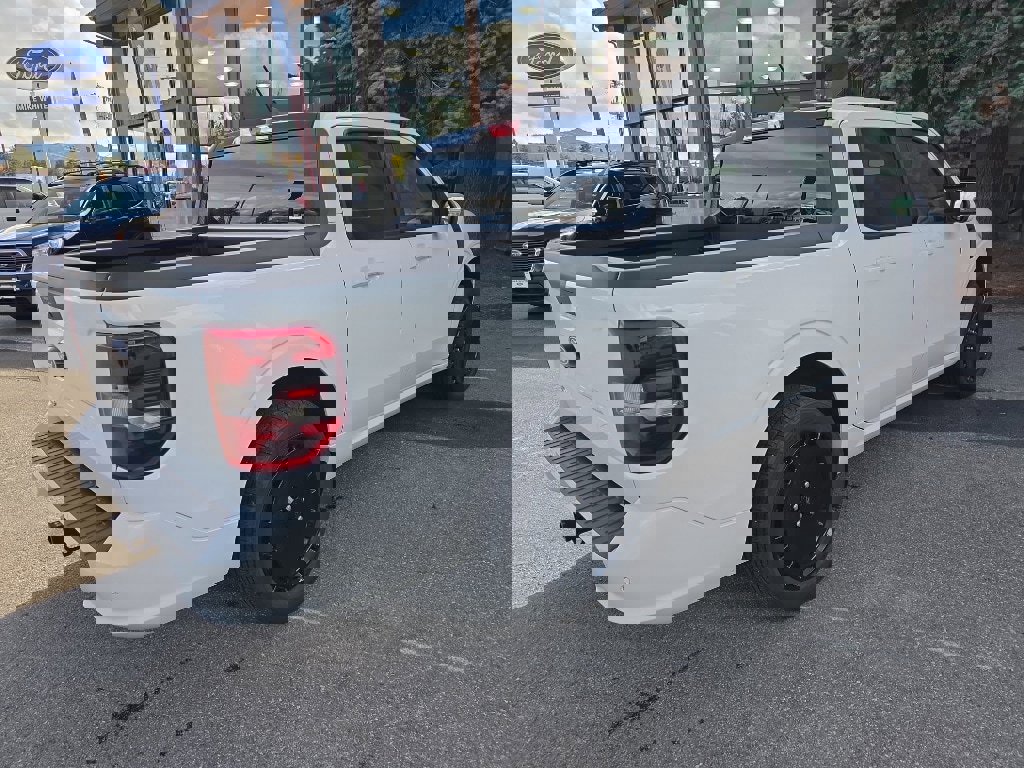 New 2025 Ford Maverick Lobo image 11