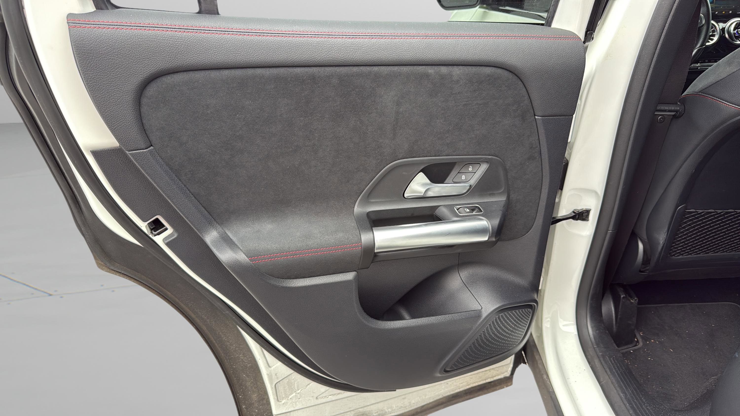 Used 2022 Mercedes-Benz GLA 250 image 23