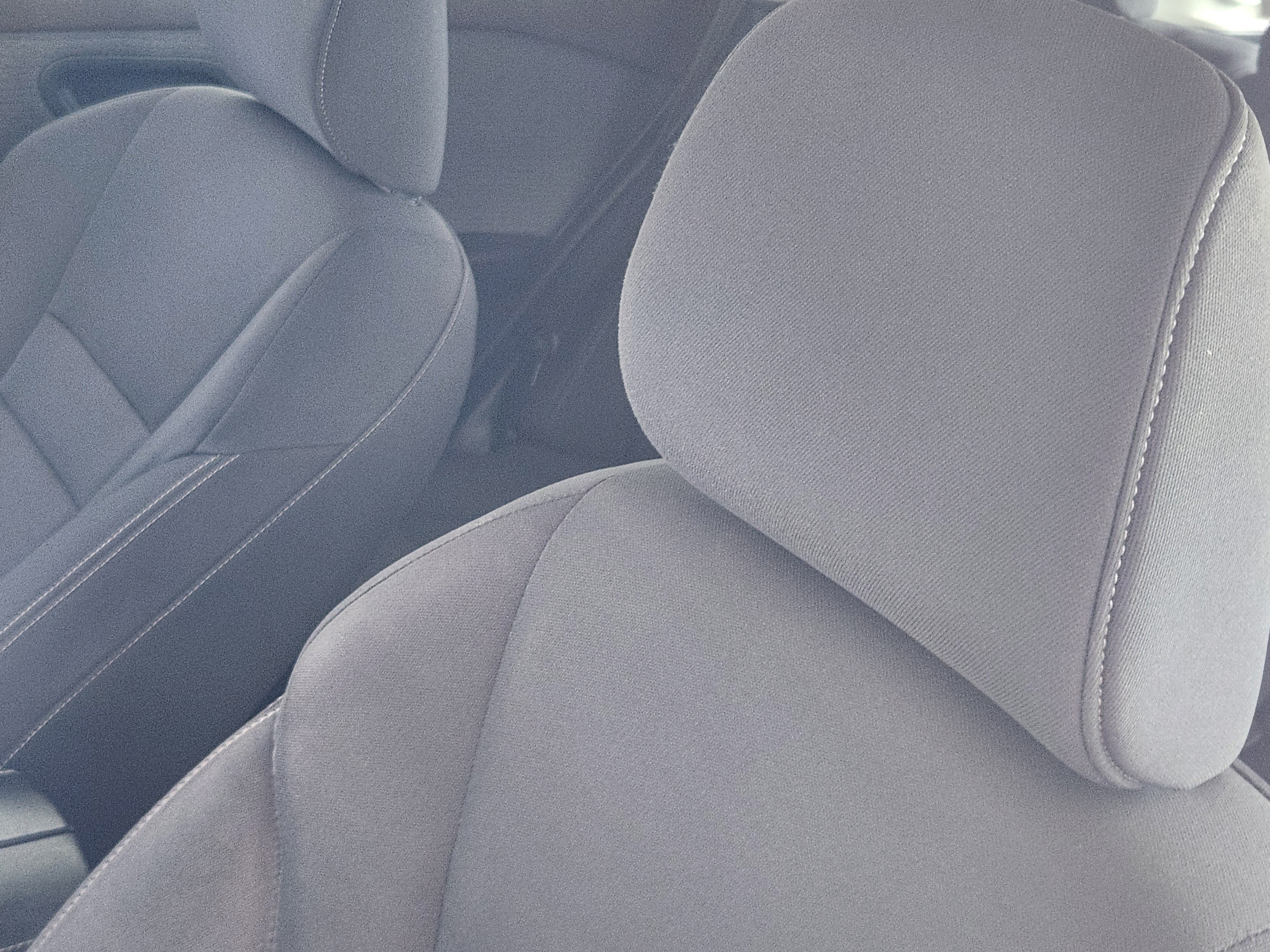 Used 2023 Nissan Rogue S AWD/4WD image 15