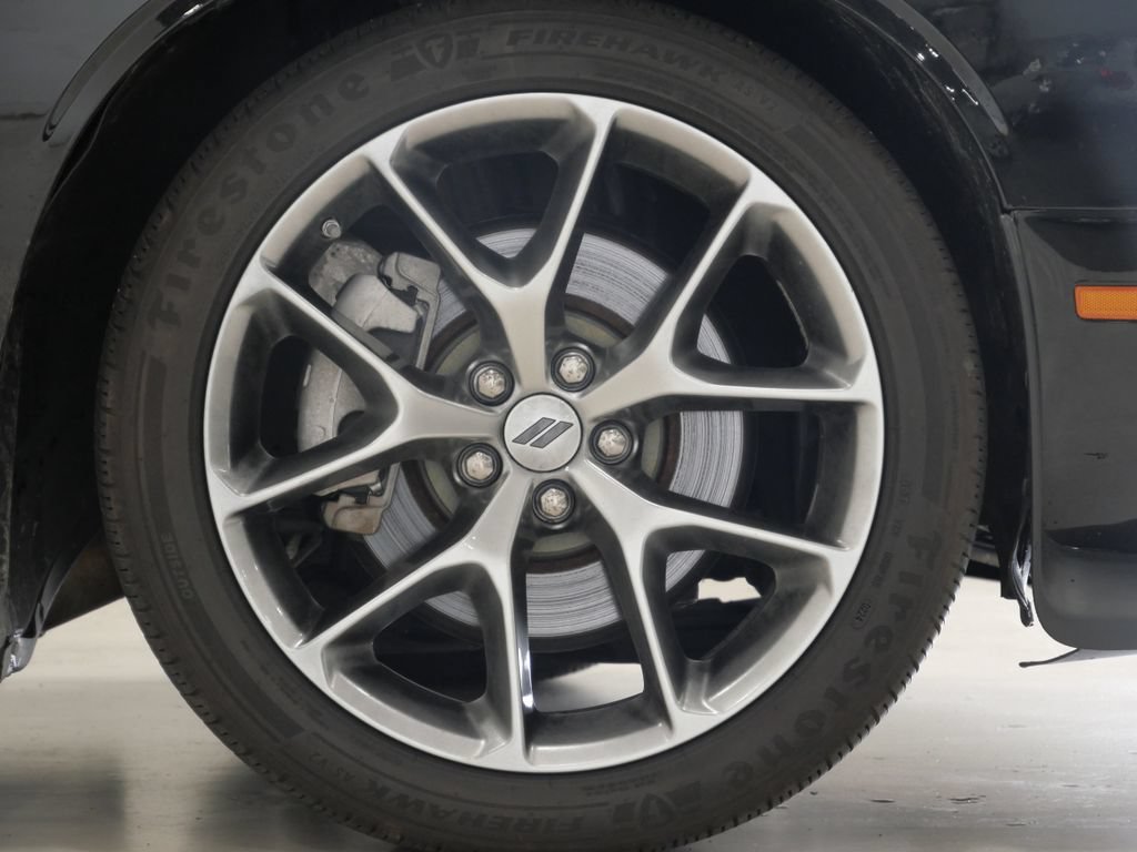 Used 2023 Dodge Challenger GT RWD image 9