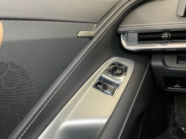 Used 2023 Chevrolet Corvette Stingray Coupe w/ 1LT image 16