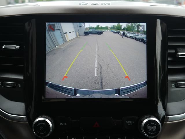 Used 2022 RAM 1500 Laramie AWD/4WD image 6