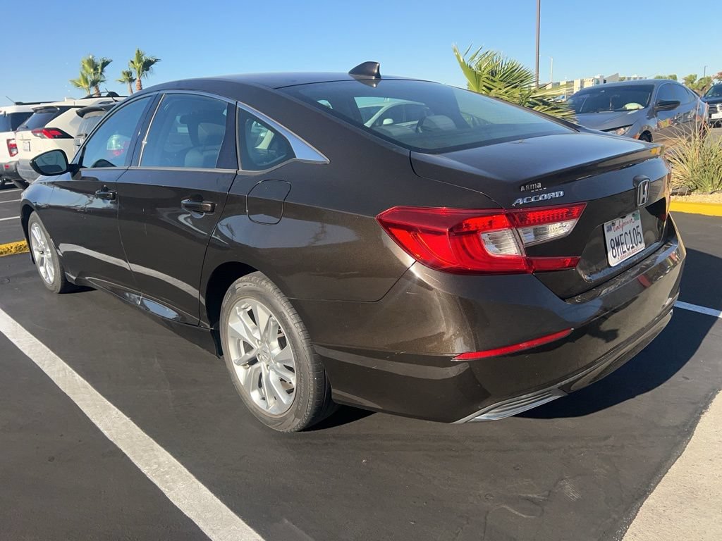 Used 2018 Honda Accord LX image 12