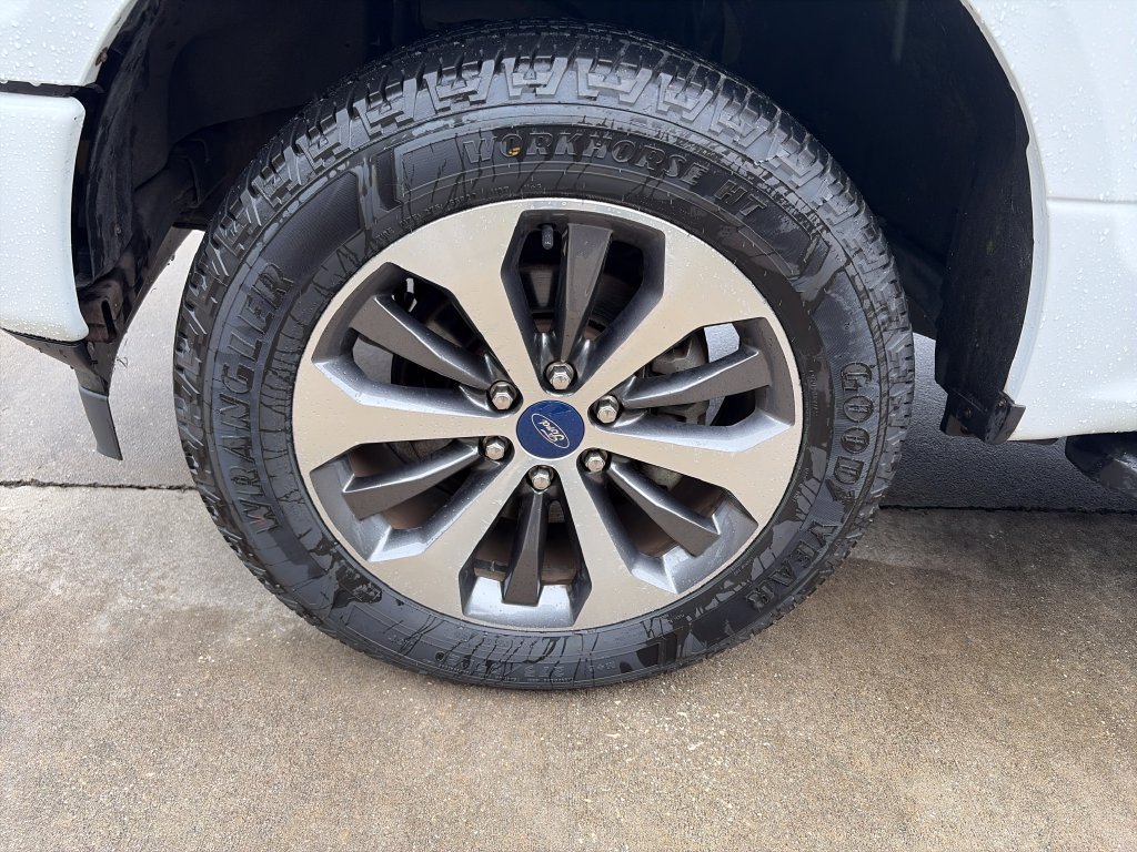 Certified 2019 Ford F150 XL w/ Equipment Group 101A Mid AWD/4WD image 30