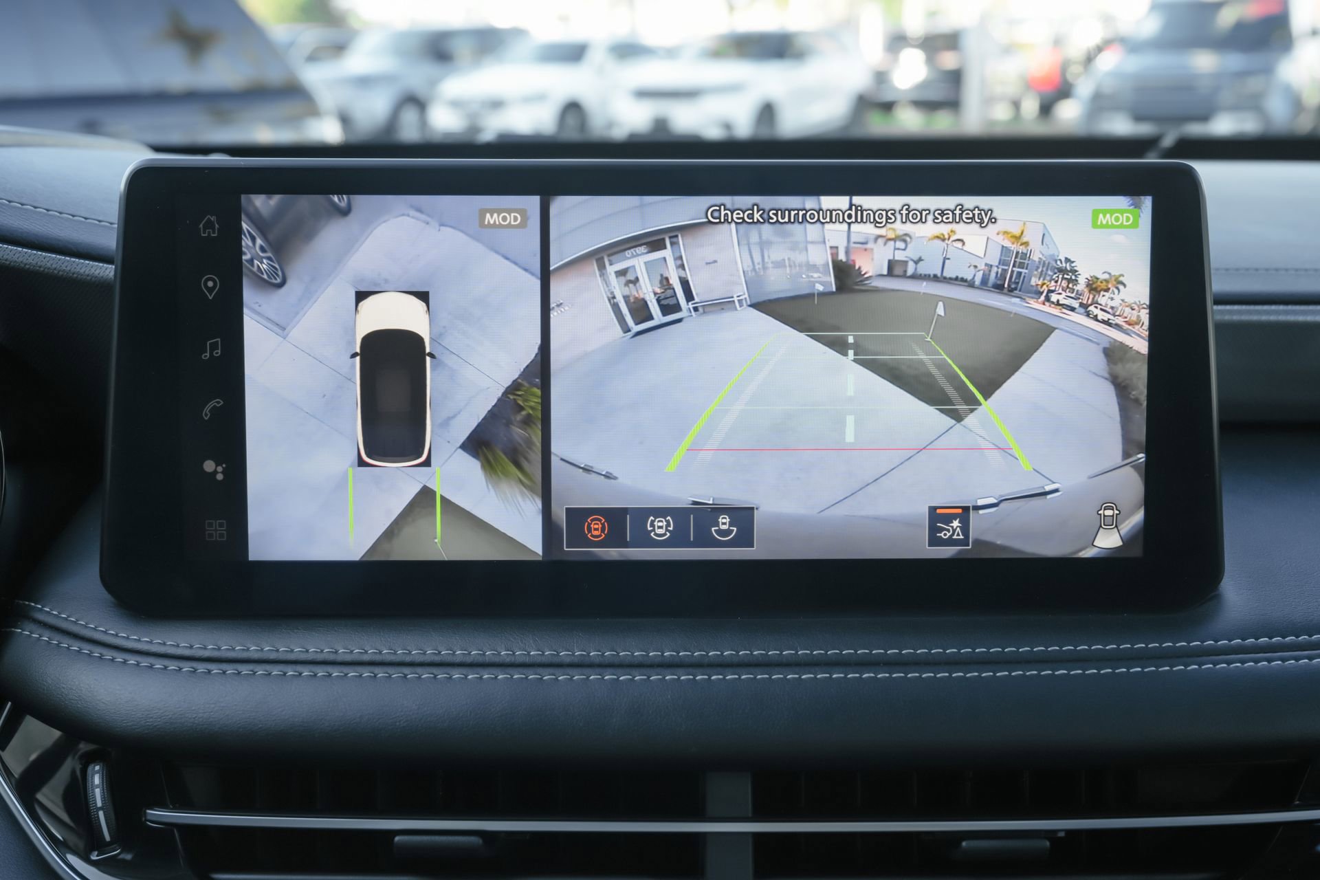 Used 2026 INFINITI QX60 Luxe w/ Cargo Package image 13