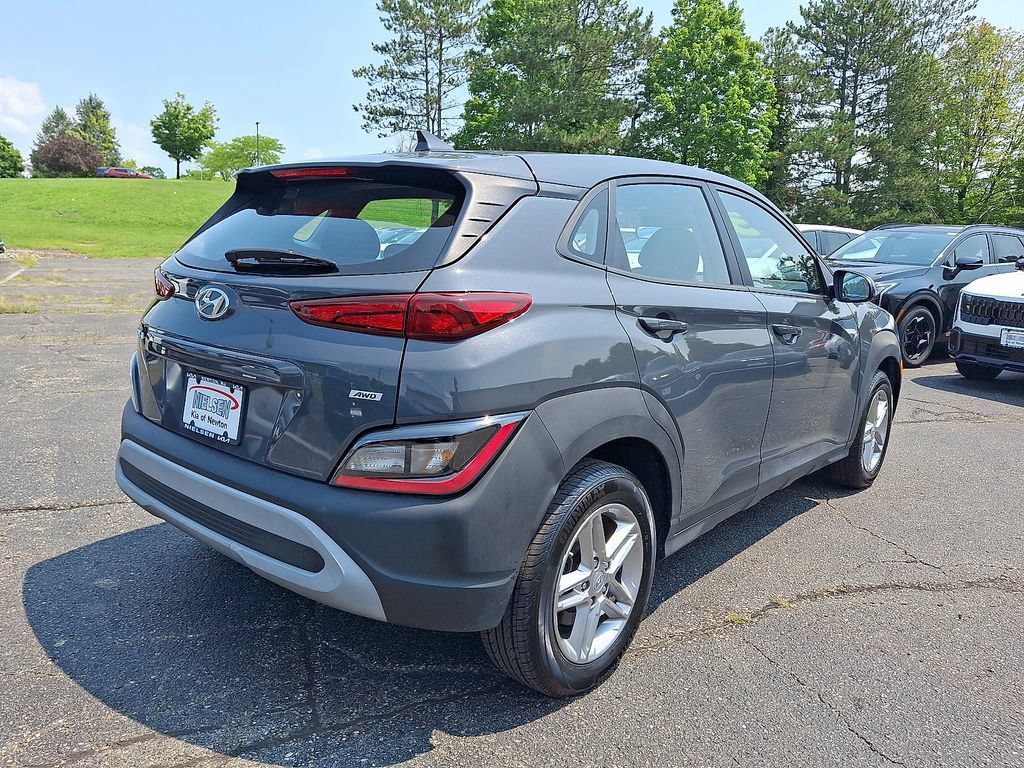 Used 2023 Hyundai Kona SE w/ Cargo Package AWD/4WD image 15
