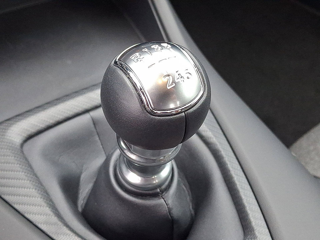 Used 2025 Ford Mustang GT RWD image 18