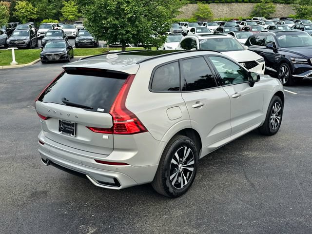 Used 2024 Volvo XC60 T8 Core AWD/4WD image 8