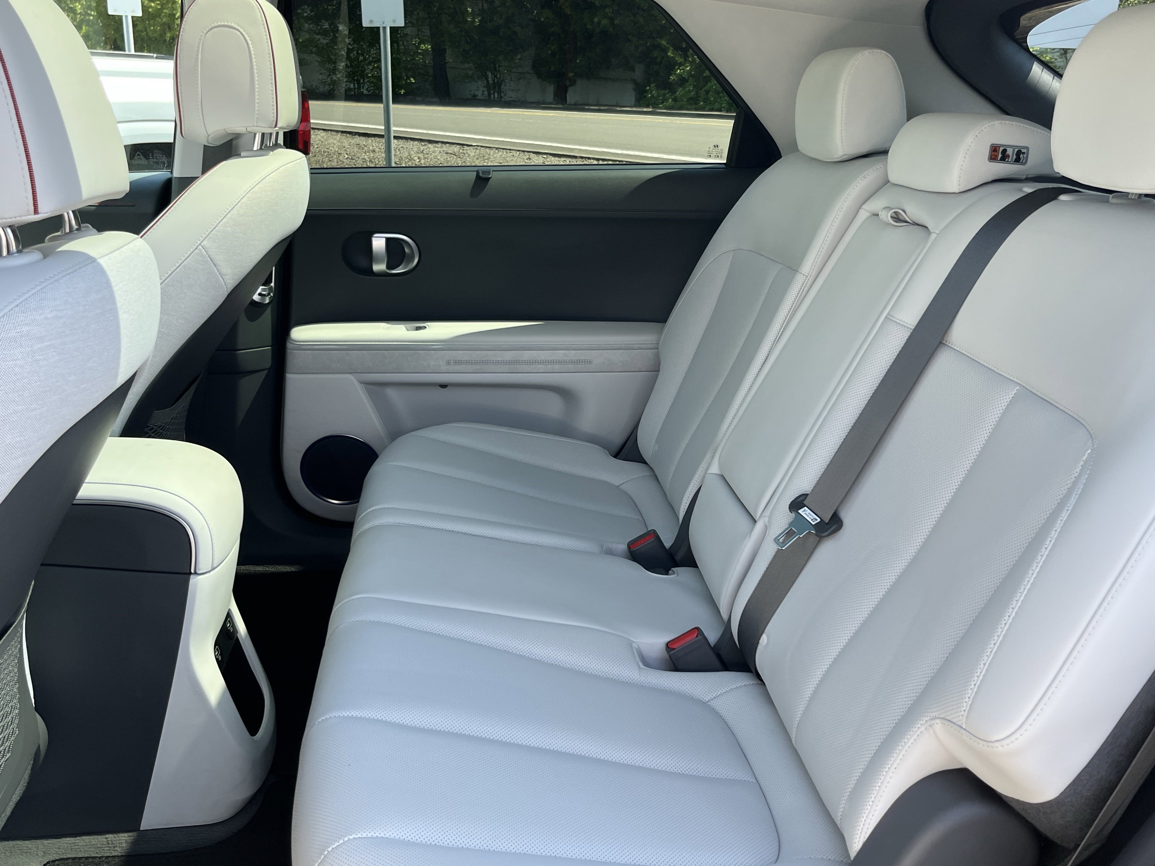 Certified 2024 Hyundai Ioniq 5 Limited AWD/4WD image 14