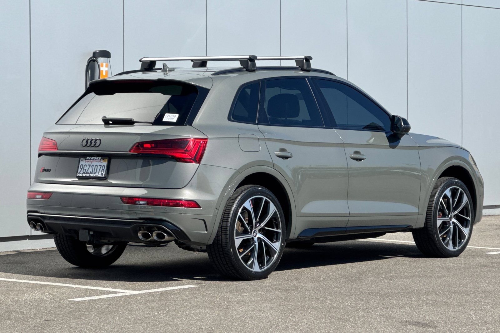 Used 2023 Audi SQ5 Prestige w/ Prestige Package AWD/4WD image 5