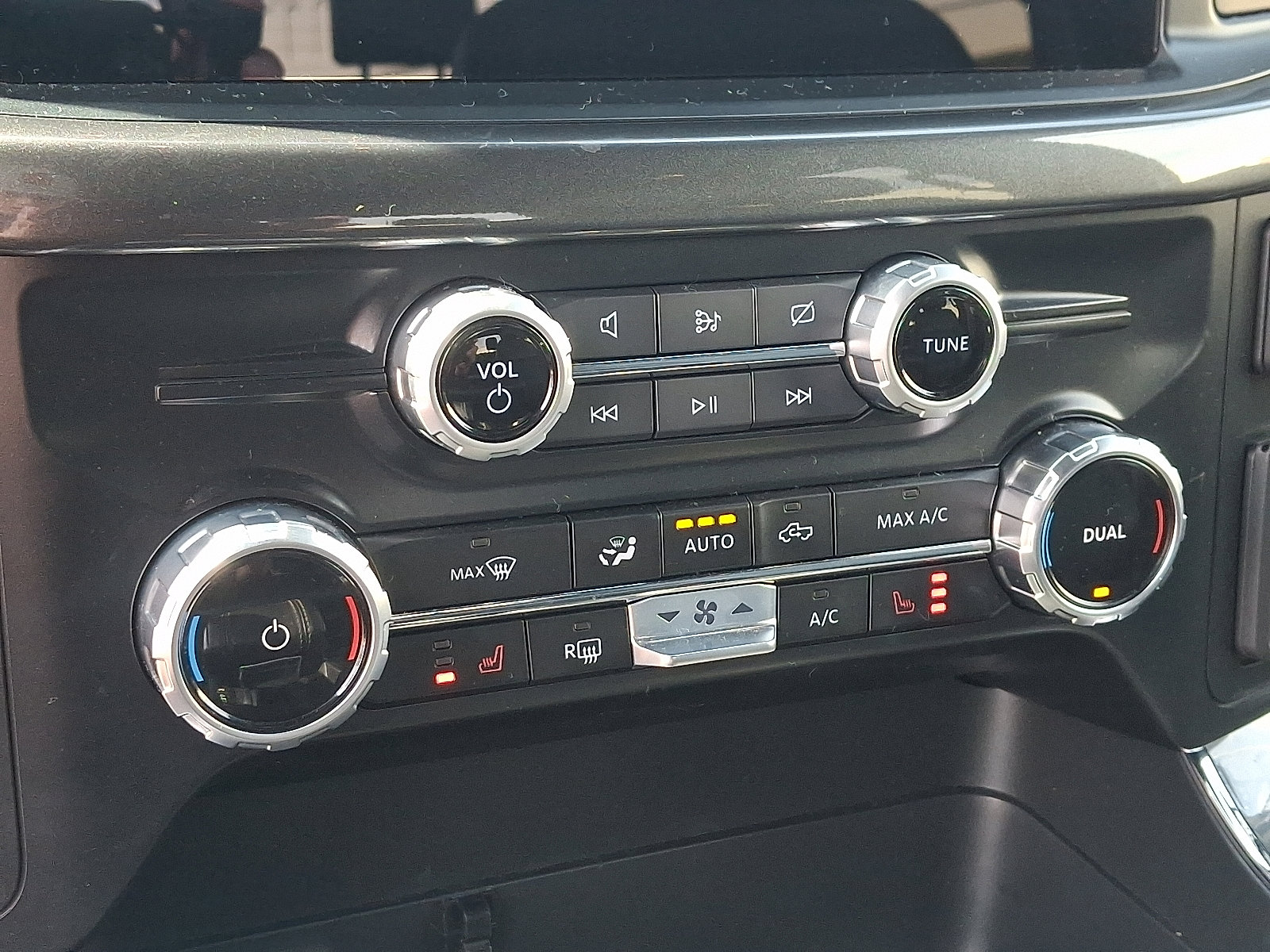 Certified 2023 Ford F150 XLT w/ Equipment Group 302A High image 16