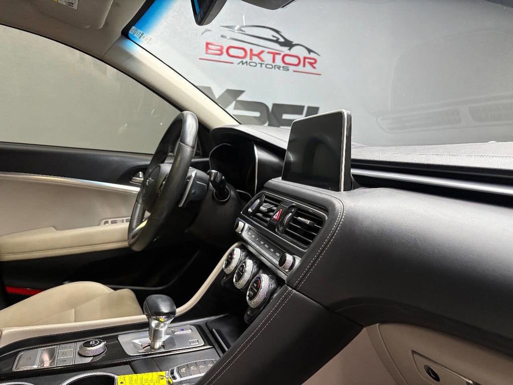 Used 2021 Genesis G70 2.0T AWD/4WD image 49