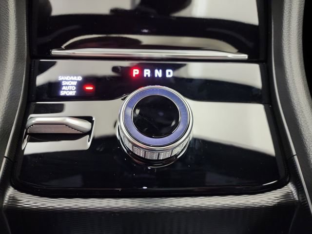 New 2025 Jeep Grand Cherokee Limited w/ Luxury Tech Group II image 30