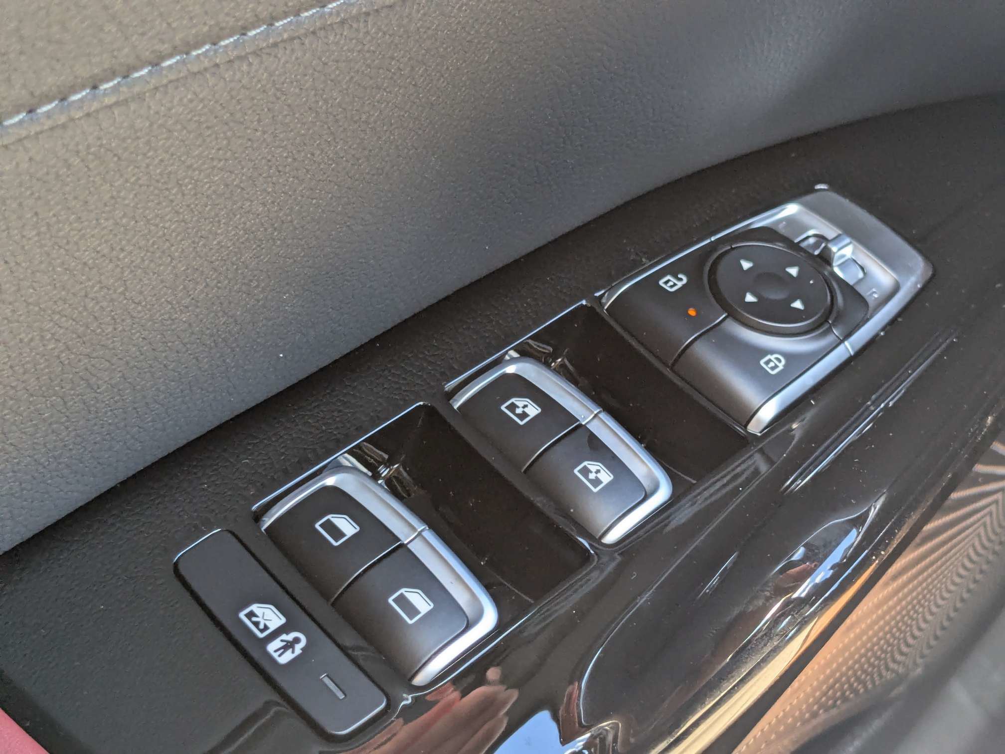 New 2026 Kia K5 GT-Line w/ GT-Line Red Interior Package FWD image 31