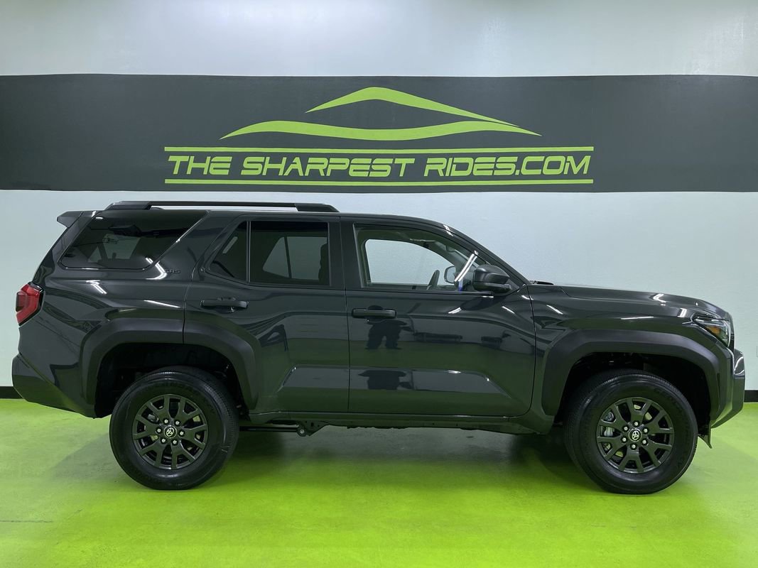 Used 2026 Toyota 4Runner SR5 image 11