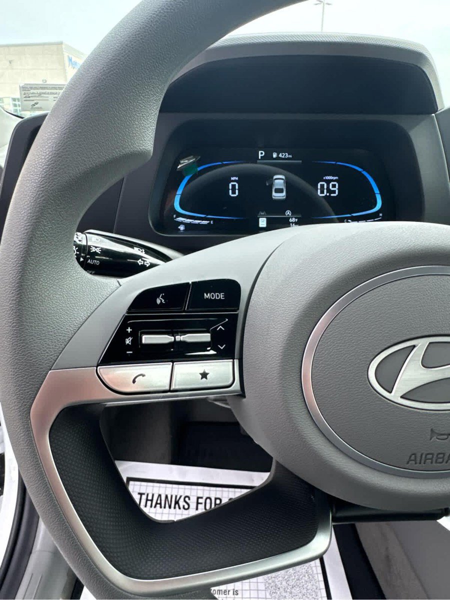 New 2026 Hyundai Elantra SE FWD image 26