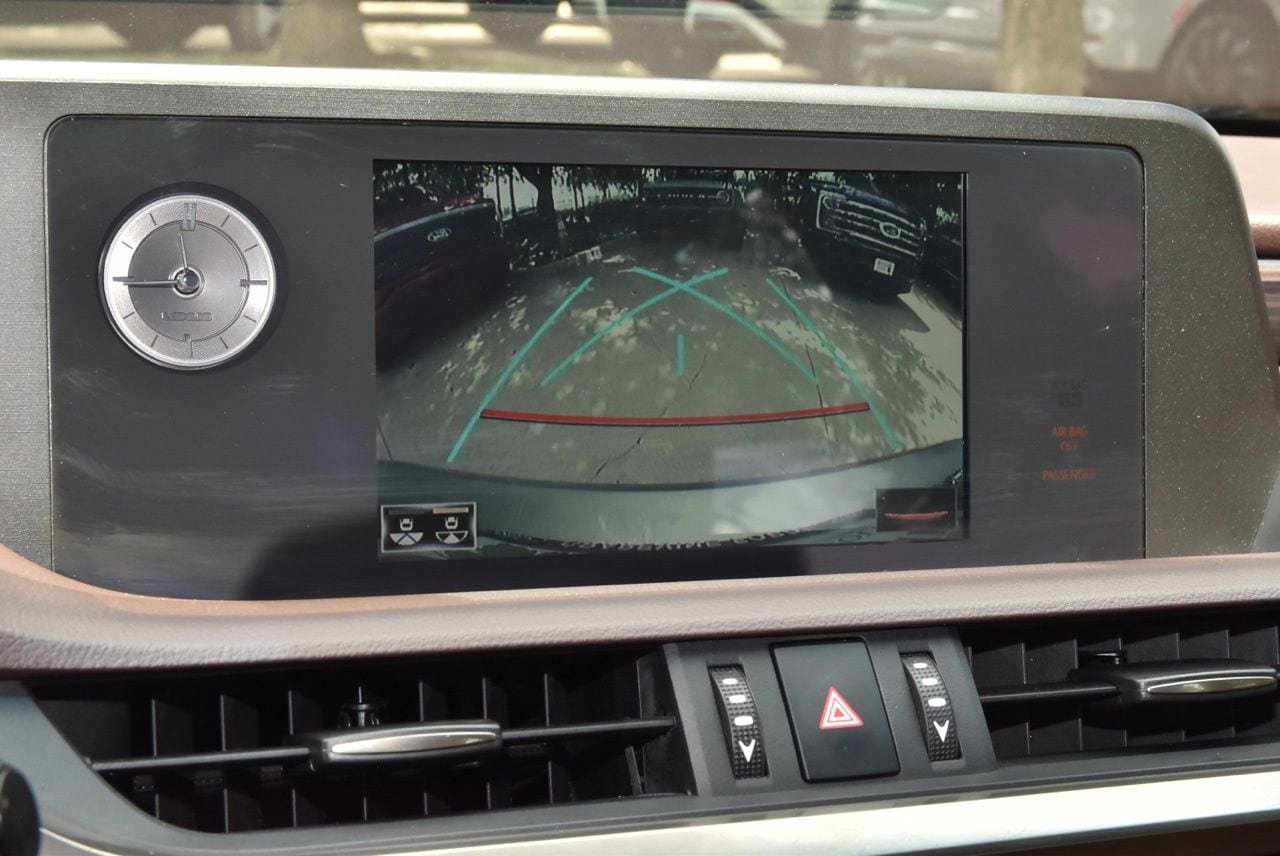 Used 2021 Lexus ES 250 w/ Premium Package AWD/4WD image 28