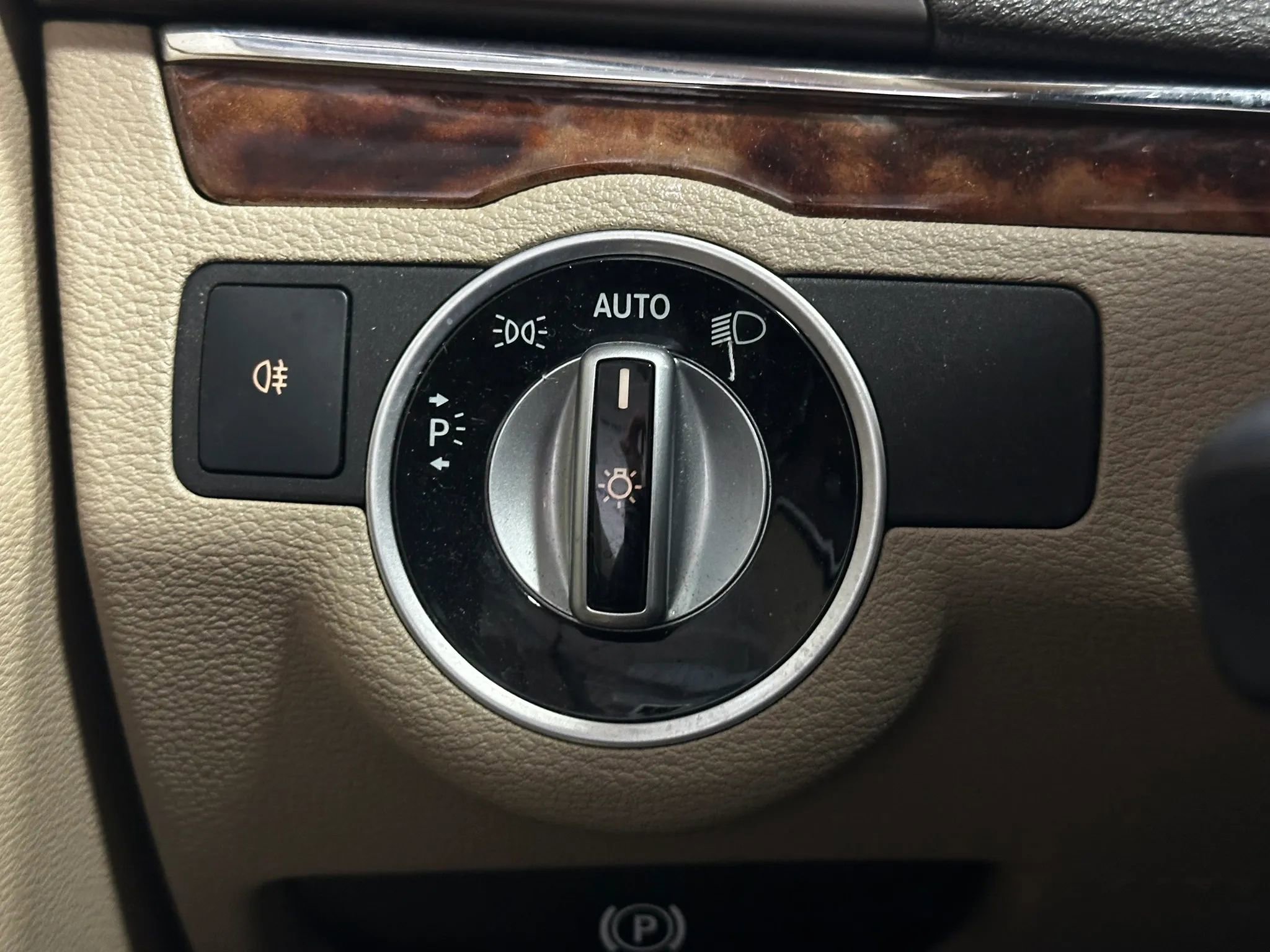 Used 2013 Mercedes-Benz E 350 Cabriolet w/ Premium 1 Pkg image 27