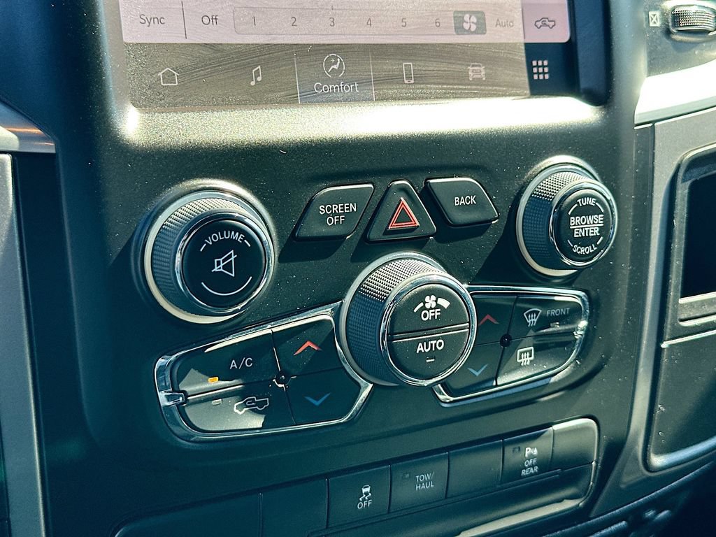Used 2022 RAM 1500 Classic Warlock w/ Electronics Group AWD/4WD image 15