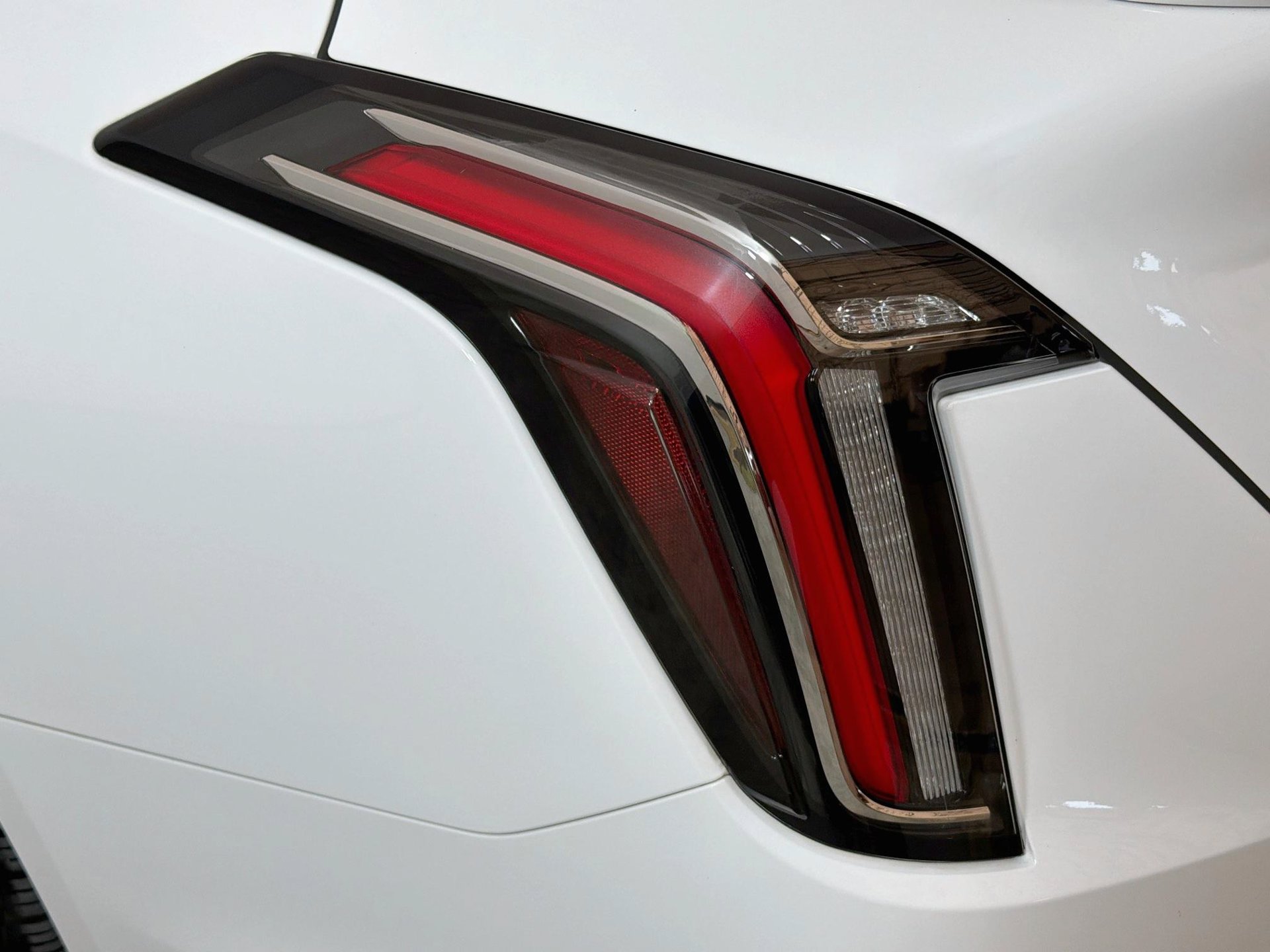 Used 2023 Cadillac CT4 Sport RWD image 12
