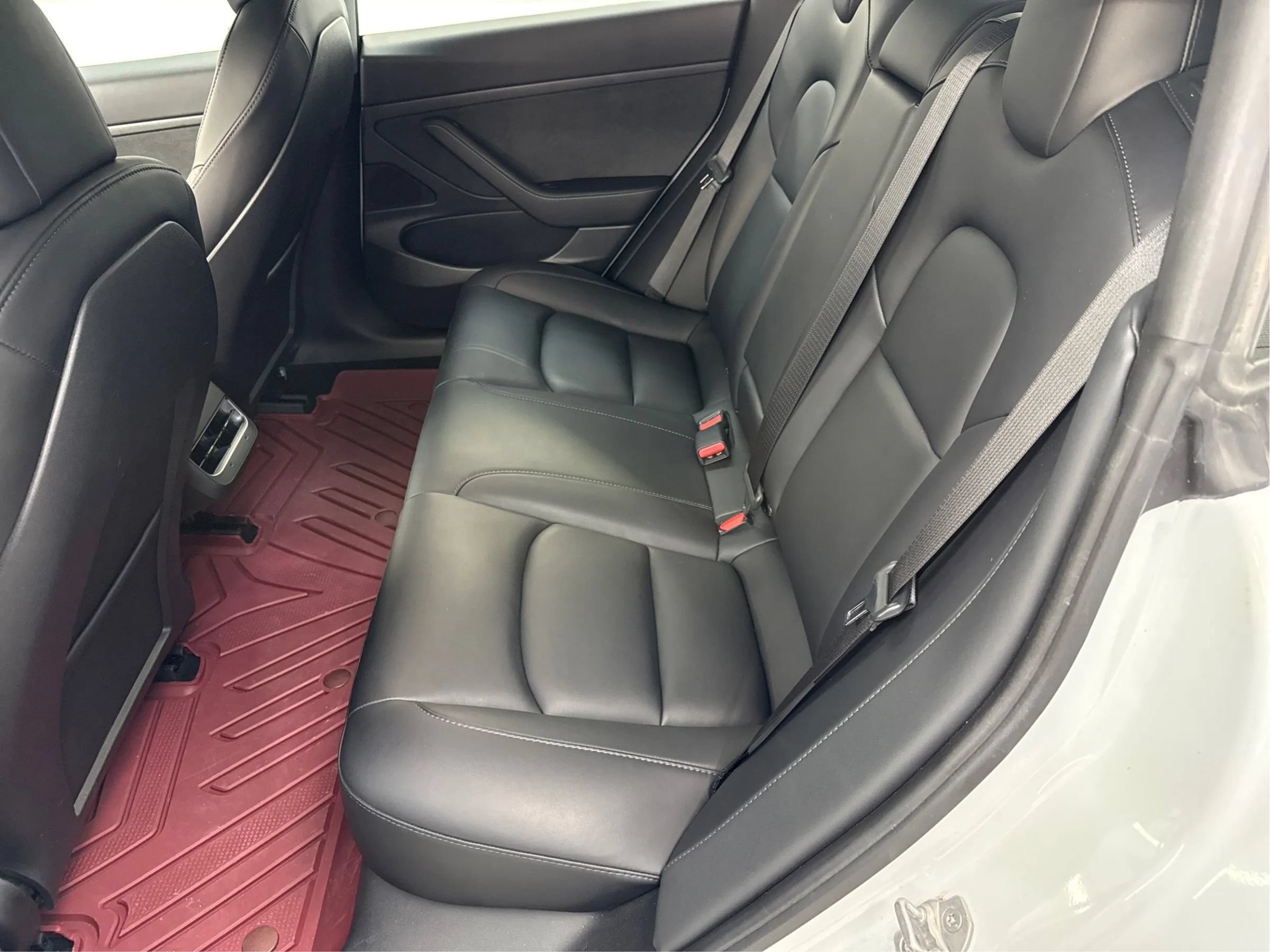 Used 2021 Tesla Model 3 Standard Range Plus RWD image 14