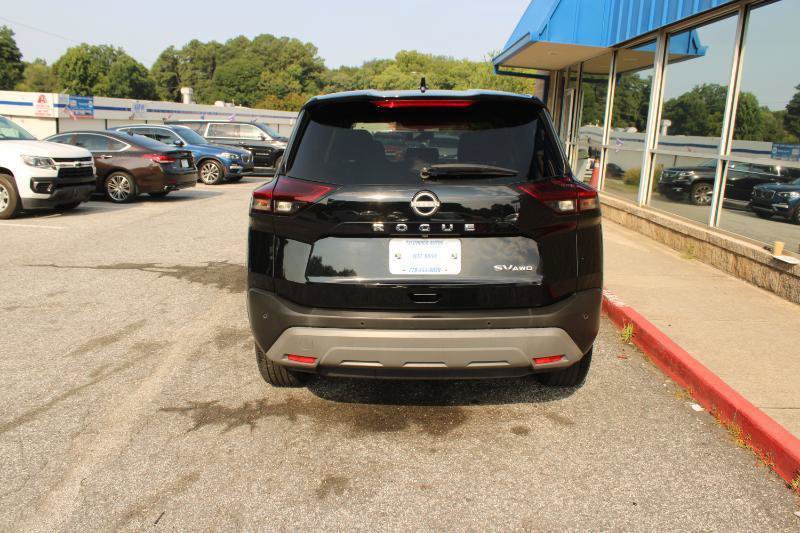 Used 2022 Nissan Rogue SV AWD/4WD image 5