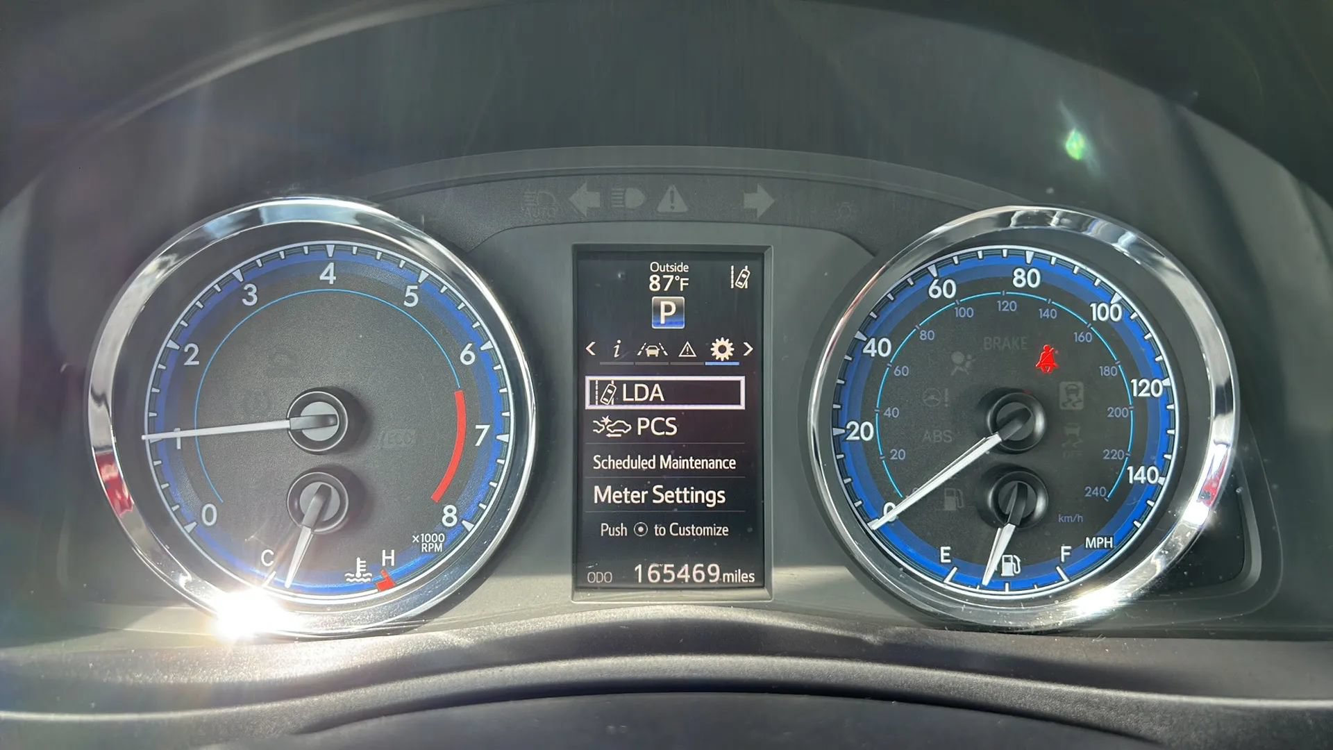 Used 2017 Toyota Corolla SE FWD image 7