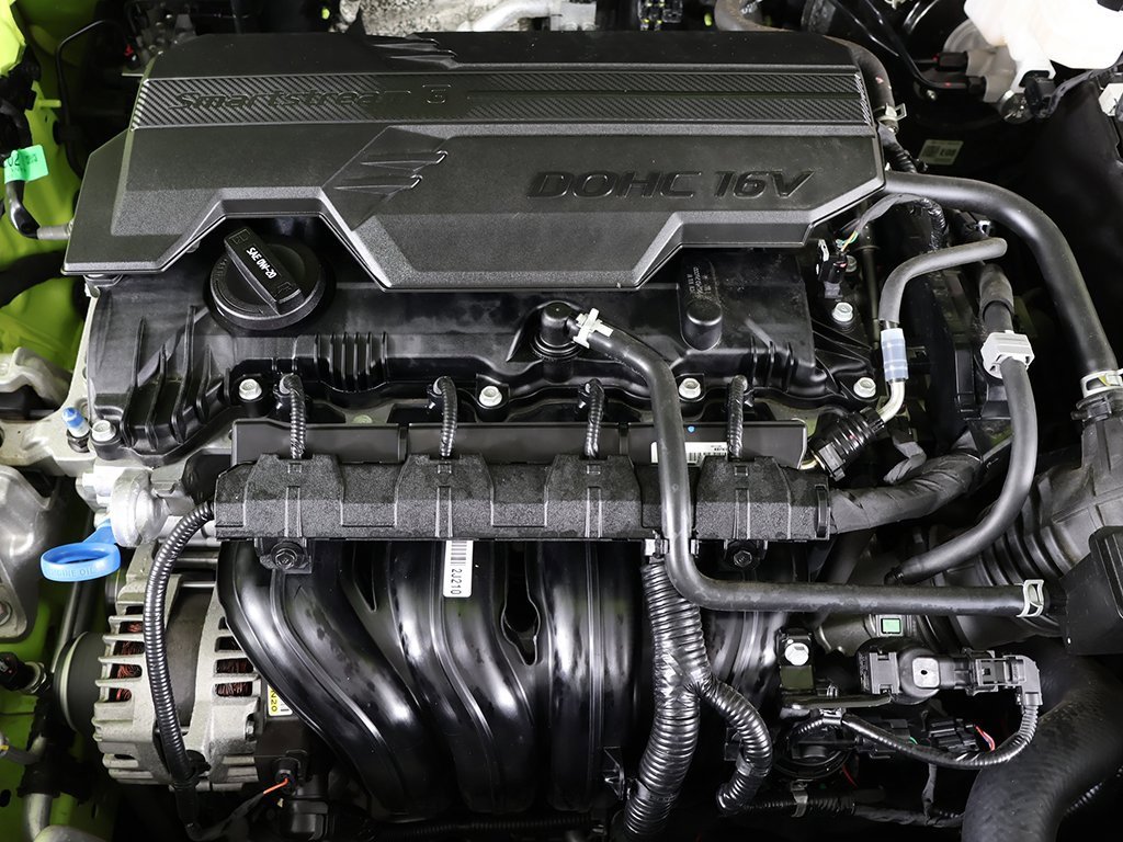 Used 2025 Hyundai Kona SEL image 17