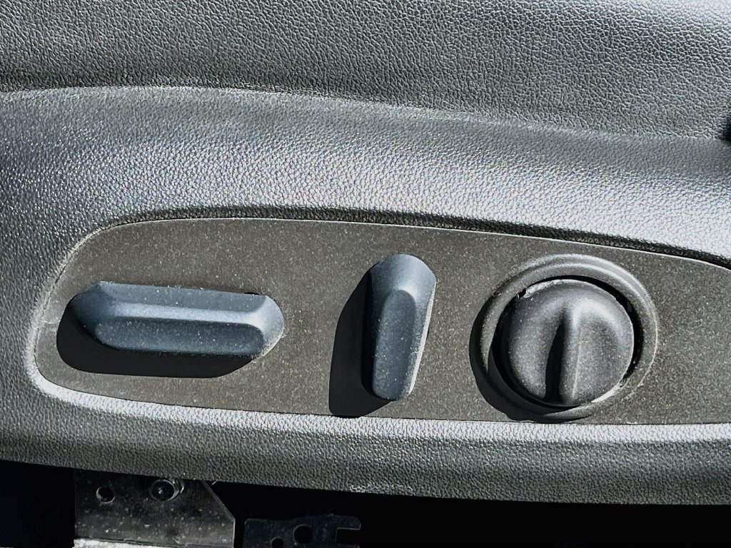 Used 2023 Chevrolet Malibu LT w/ Driver Confidence Package FWD image 20