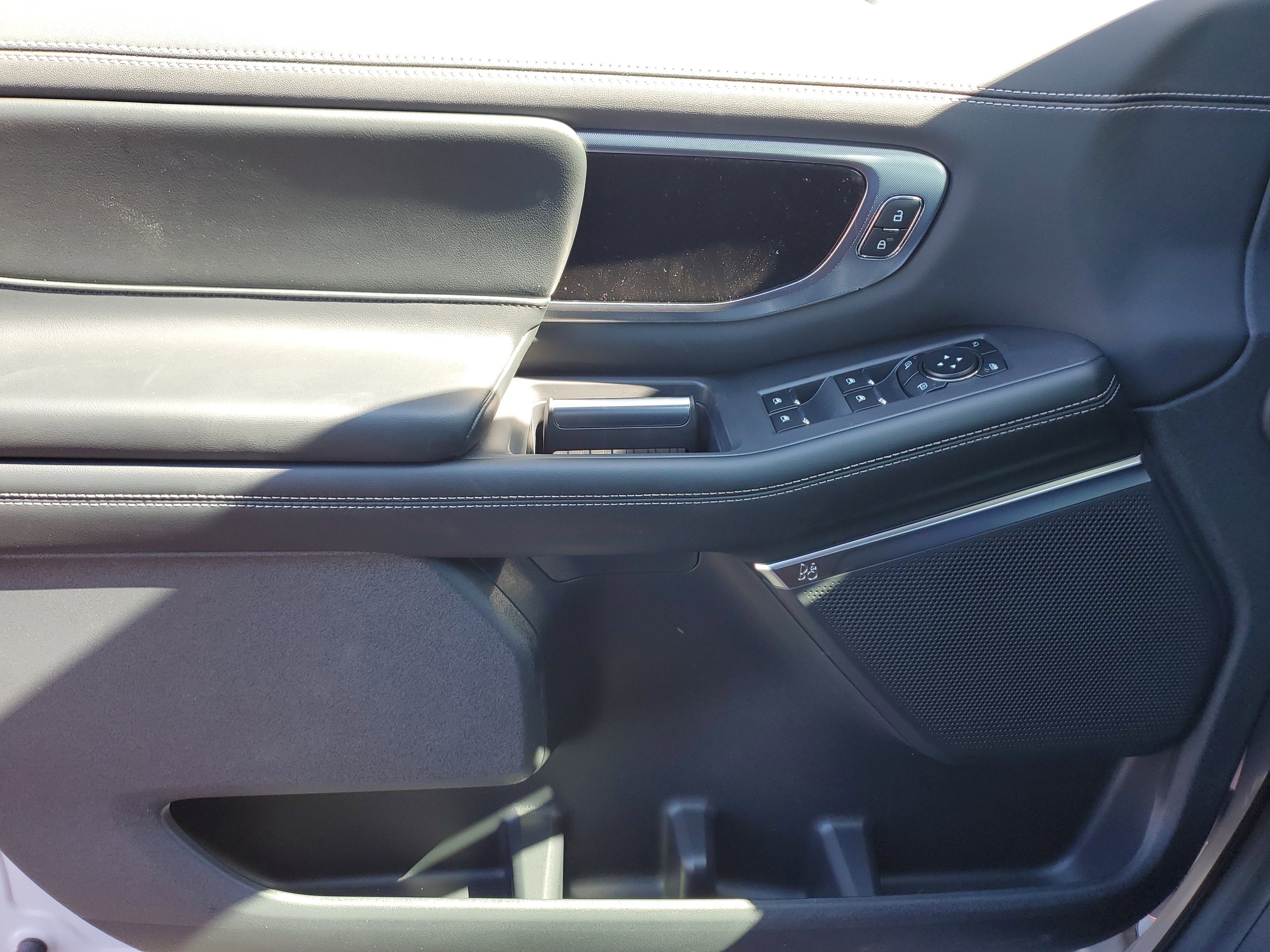 New 2026 Ford Expedition Max Platinum image 13