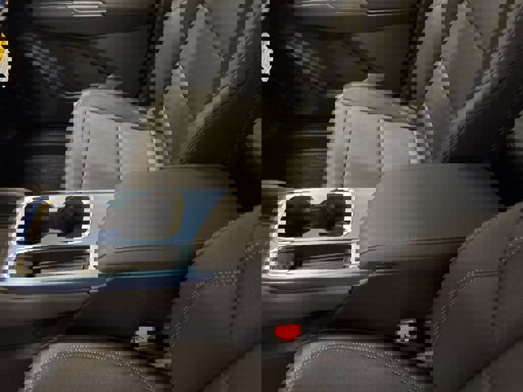 New 2026 Chevrolet Equinox EV LT image 16